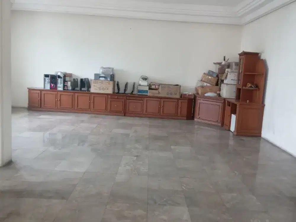 Rumah Besar 2 Lantai Komplek Parakan Asri dekat Batununggal Indah Buahbatu Soekarno Hatta