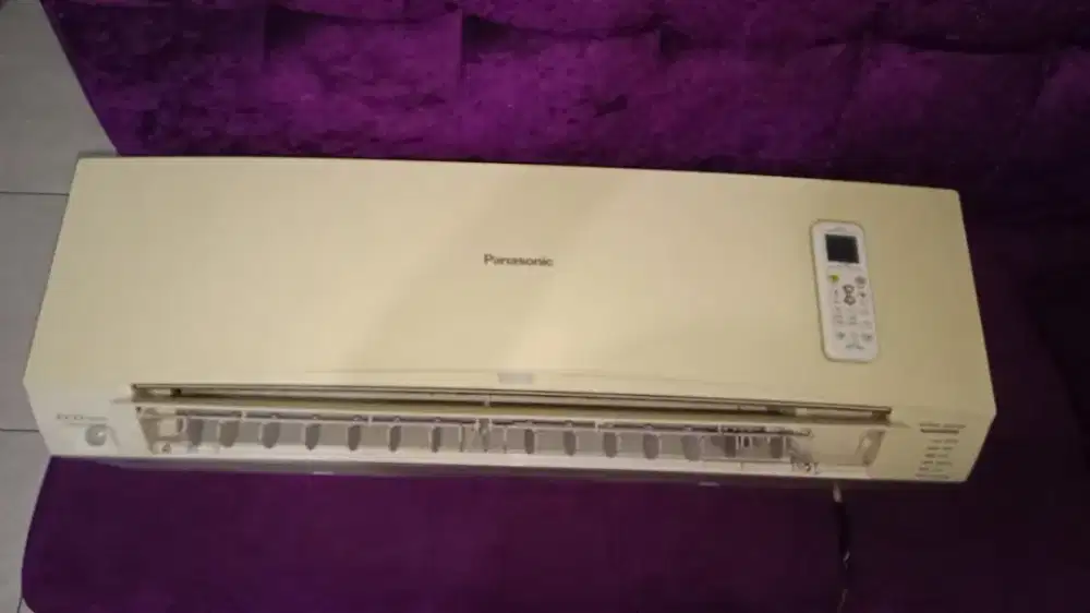 Kipas angin indoor ac+remot kondisi normal lokasi jurang mangu barat