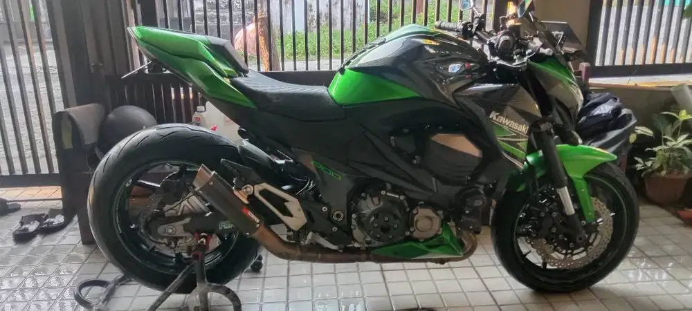 Kawasaki ninja Z800