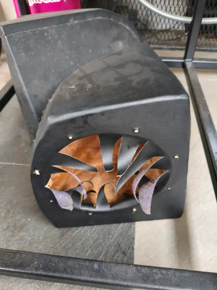 Box subwoofer sudut pajero new 2015-2021