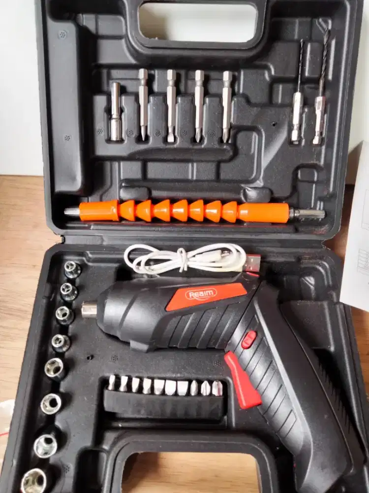 bor cas langsung (screw driver)