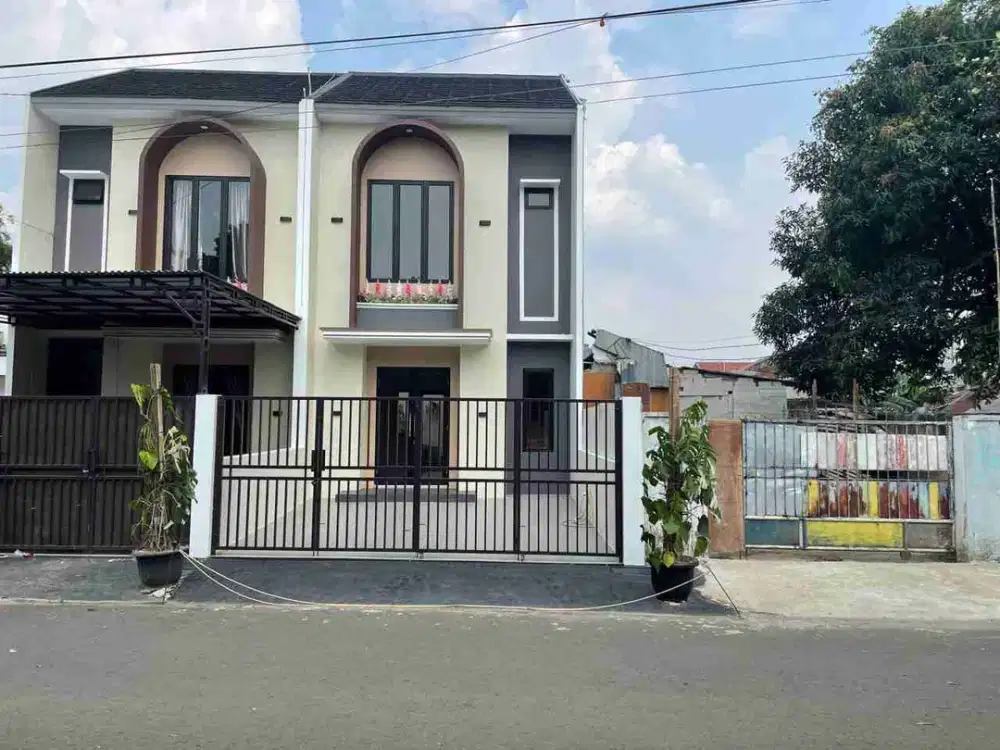 Rumah keren 2 strategis deket Stasiun LRT deket akses pintu tol