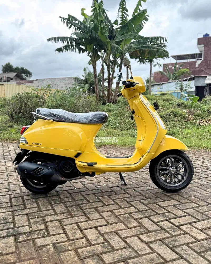 VESPA LX 125 iGET FACELIFT 2021 BERGARANSI