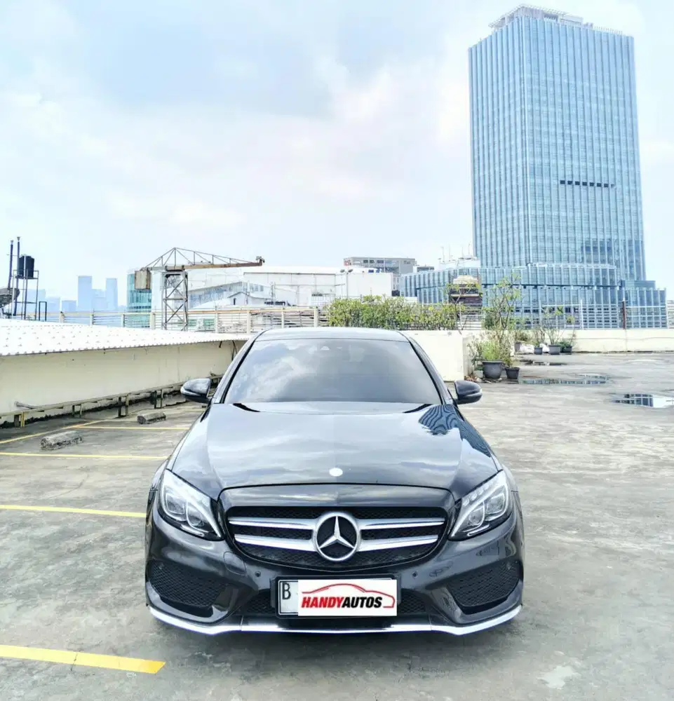 Mercedes Benz C250 Avantgarde Tahun 2016 Automatic Hitam