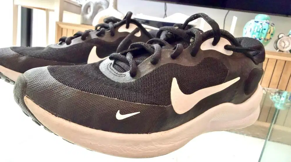 Sepatu Nike original•nike preloved•sneakers anak•sepatu anak casual