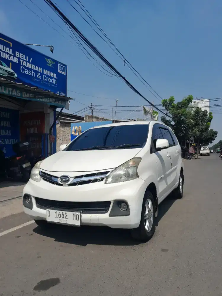 XENIA R DELUXE MATIC 2013