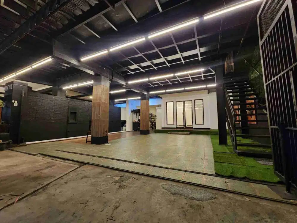 Disewakan Tempat Usaha Jl Raya Jatipadang dekat Pejaten Village Ada Rooftop