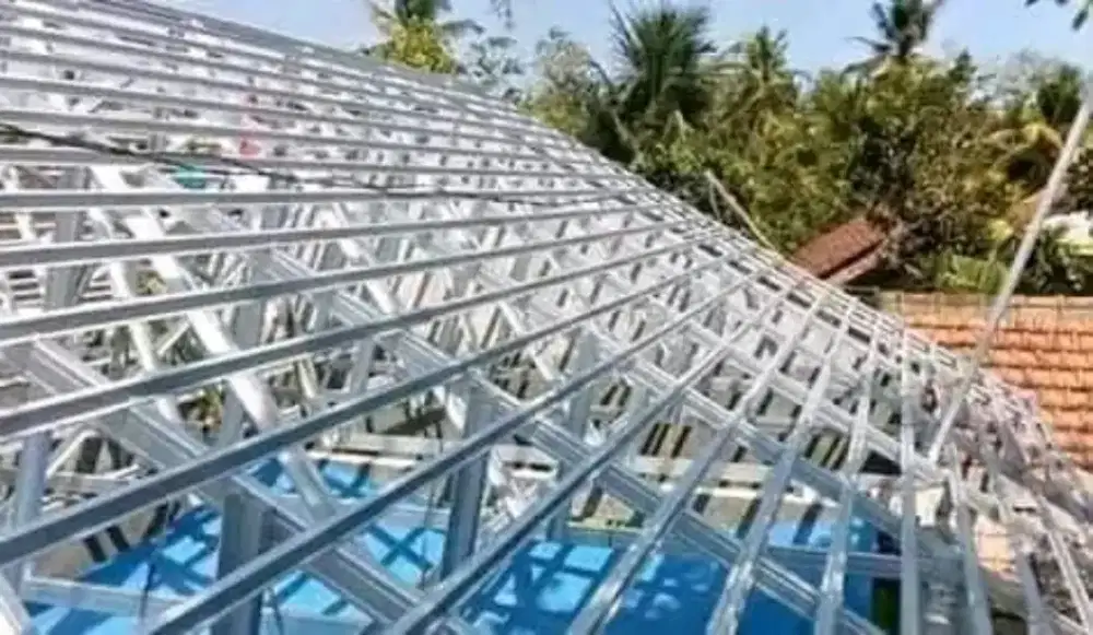 Kanopi baja ringan terpasang