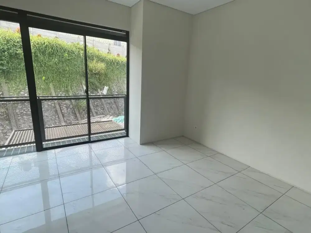 Dijual Rumah Baru Nyaman Asri Siap Huni Lokasi di Kota Baru Parahyangan Tatar Tarubhawana Bandung