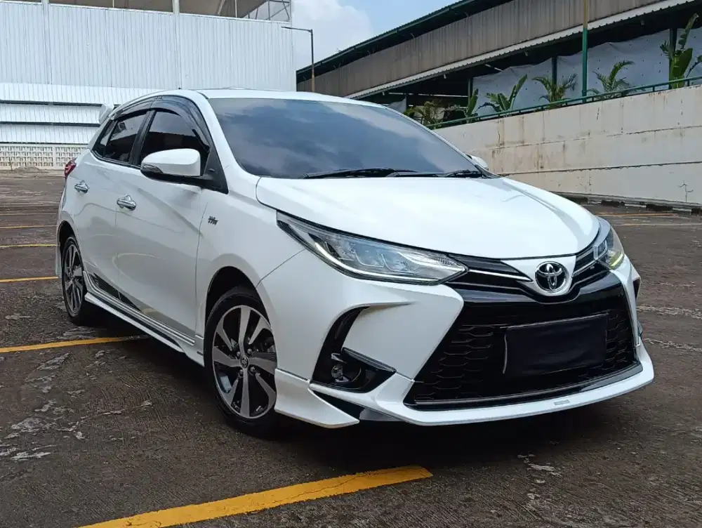 (KM 52rb) YARIS GR SPORT AUTOMATIC 2022
