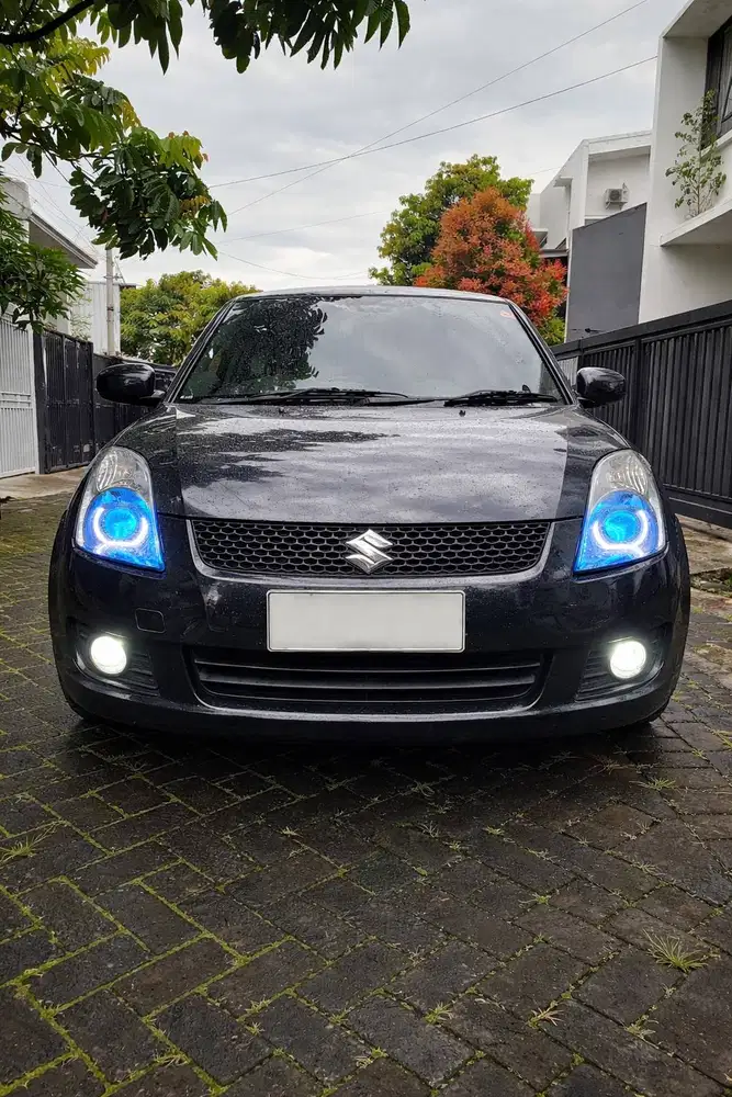 Suzuki Swift ST 2010