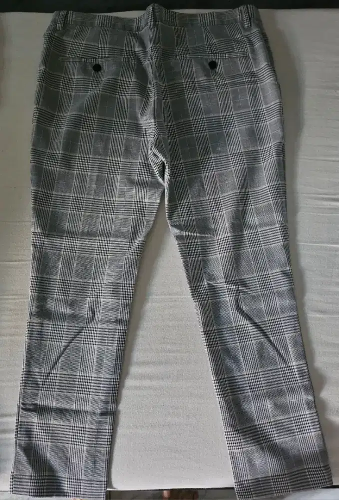 Celana Panjang Pria Slim fit