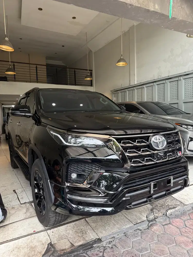 Toyota Fortuner 2.8 GR Sport 2022