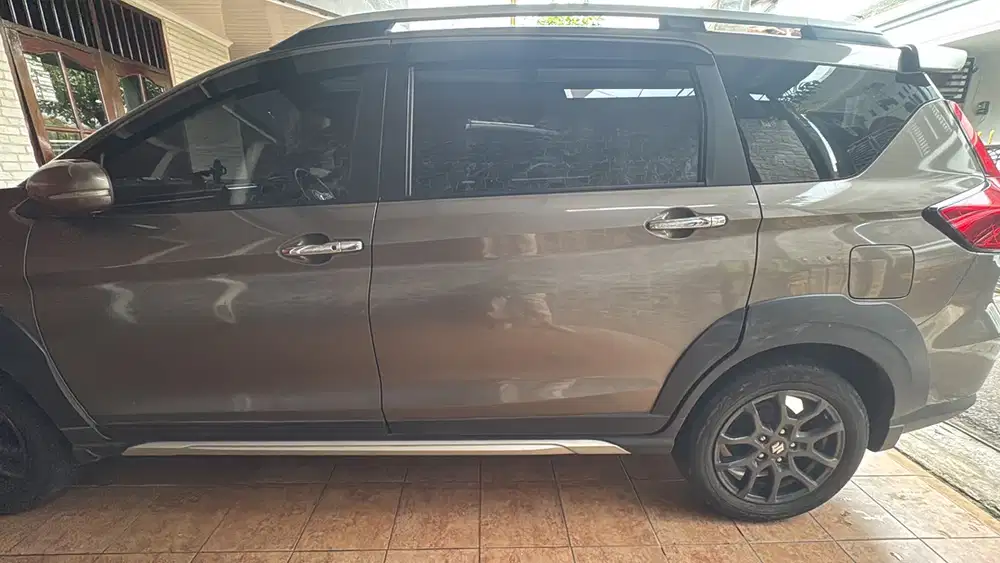 Suzuki XL7 2023 Bensin