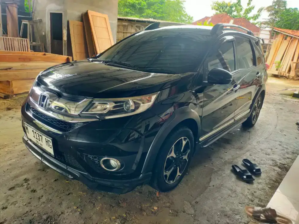 BRV MATIC 2018 hitam