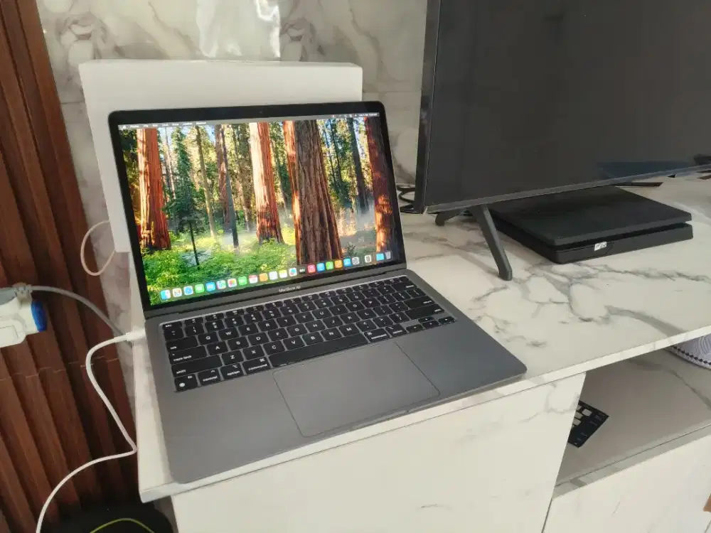 Macbook Air M1 2021 8/256GB fullset minus batrai drop