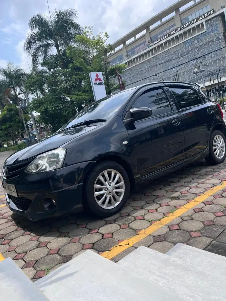 Etios Valco G 2013