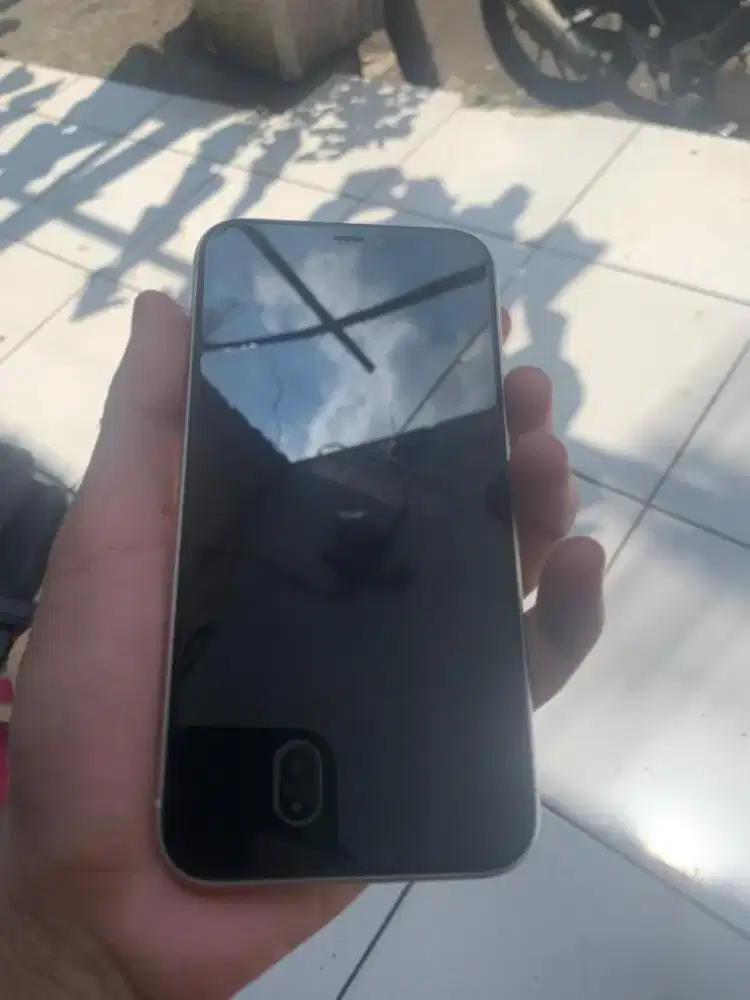 iPhone 11 128gb ibox