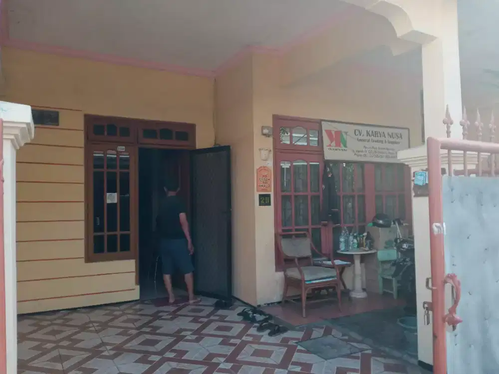 Di jual Rmh Type 36 tingkat 2 FULL sdh Renovasi. Hrg murah meriah