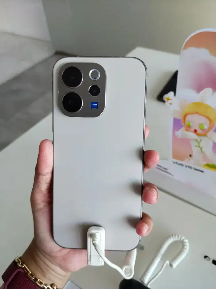 KREDIT VIVO V70 12GB 256GB