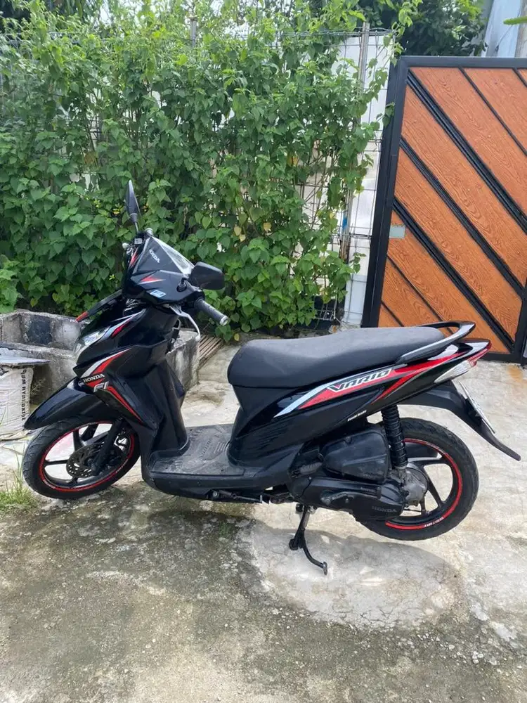 DiJual Motor Vario 2014