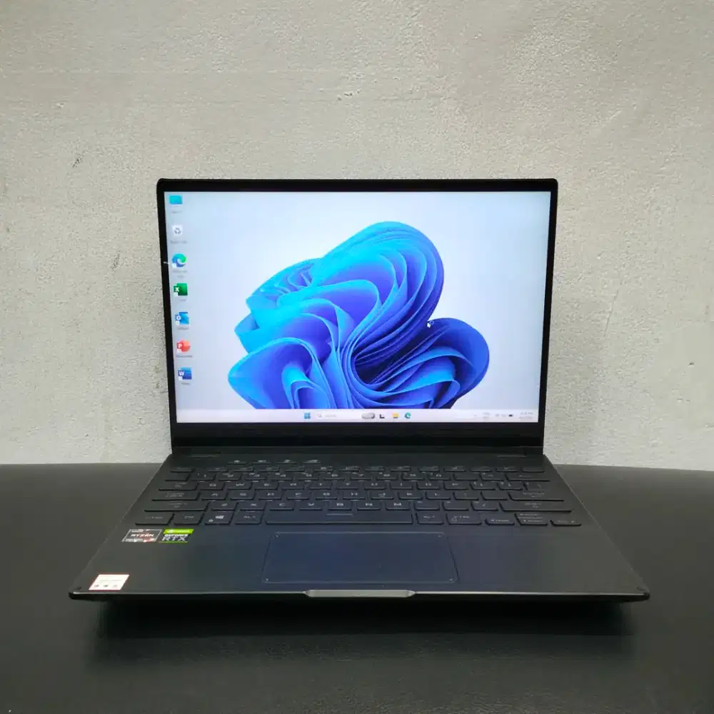 Asus ROG Flow X13 Ryzen 9 5980HS RAM 32GB SSD 1TB RTX 3050 Ti 4GB