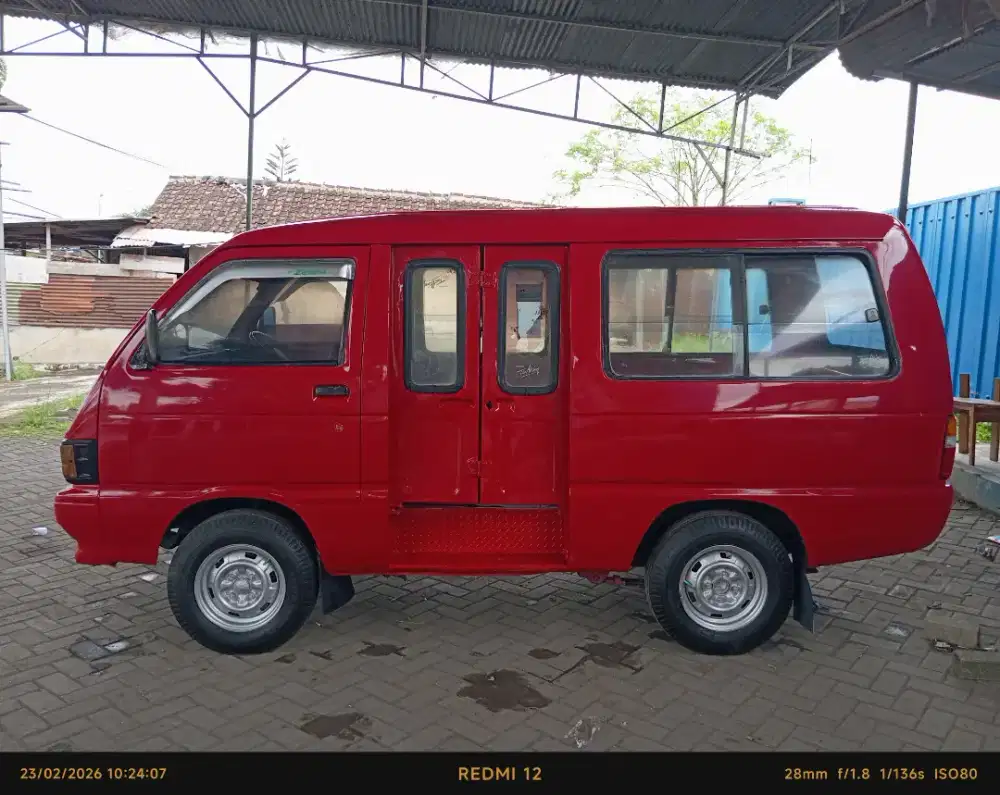 Carteran mobil mikro van