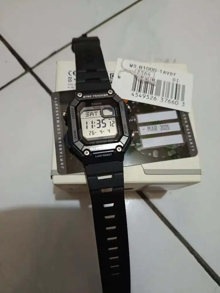 Jam tangan unisex traker Casio original like new