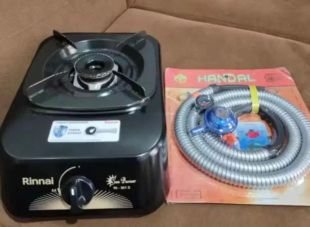 KOMPOR RINNAI 301S DAN SELANG REGULATOR