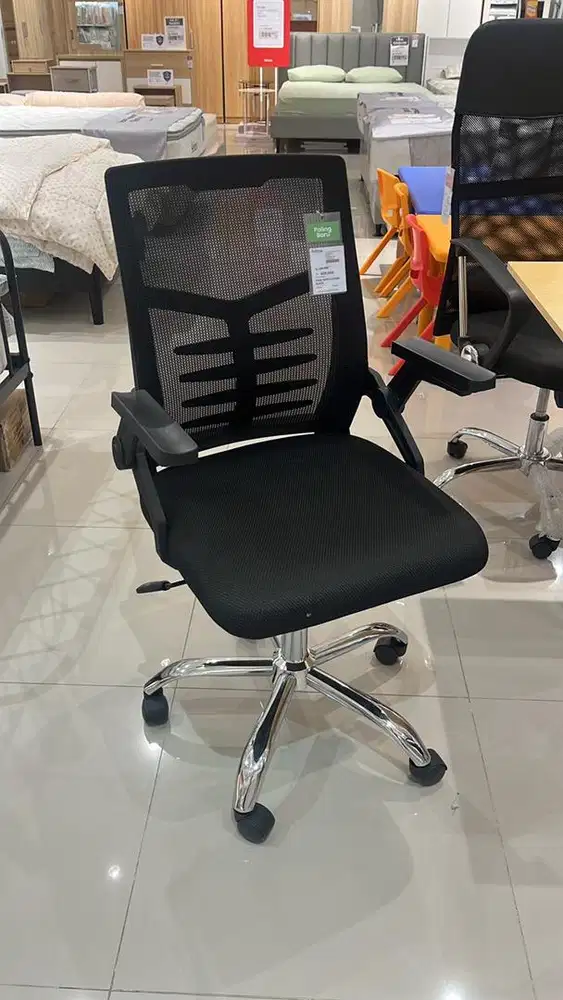 Kursi kerja mesh premium