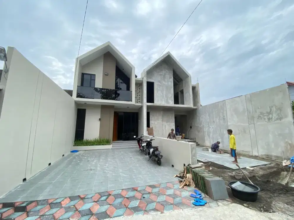 Hunian Mewah 2 Lantai Scandinavian Full Furnished di Utara Stadion Maguwoharjo
