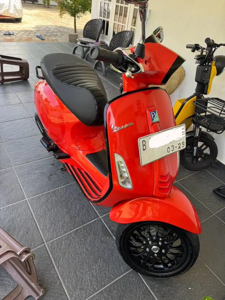 Di Jual Vespa Sprint S 150 - Orange Tramonto (2023)