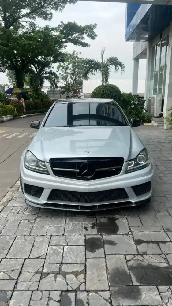 Mercy Mercedes Benz W204 C200 CGI 2012