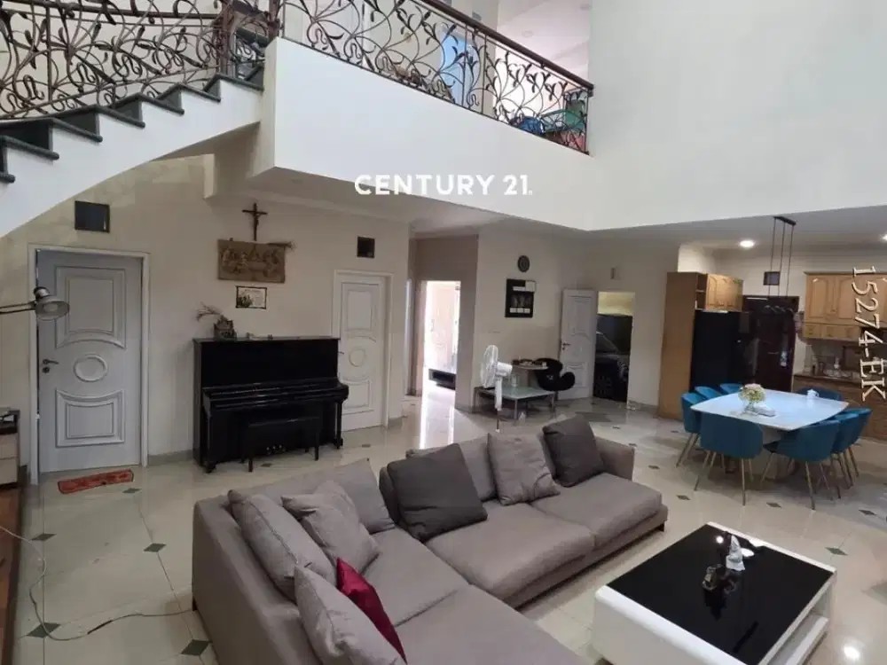 Dijual Rumah di Senayan Bintaro Jaya Sektor 9 Double Garasi Rumah Luas Siap Huni