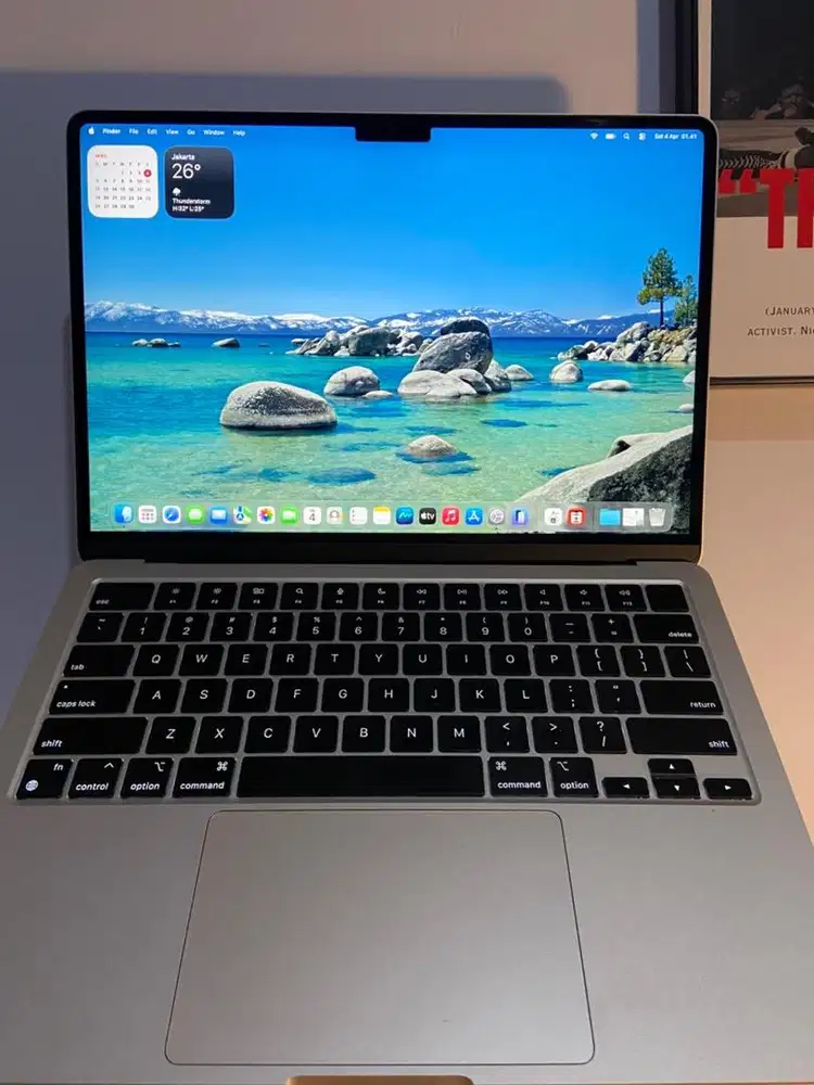 MacBook Air M3 13 inch 16GB/512GB Starlight – Fullset iBox