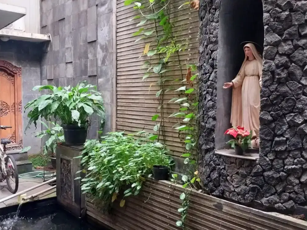 DIJUAL RUMAH HOEK LOAKSI GADING RESIDENCE KELAPA GADING JAKARTA UTARA