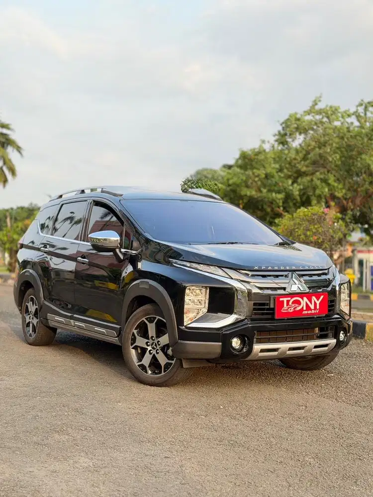 #Tony Mobil# Mitsubishi Xpander Cross 2021 Hitam