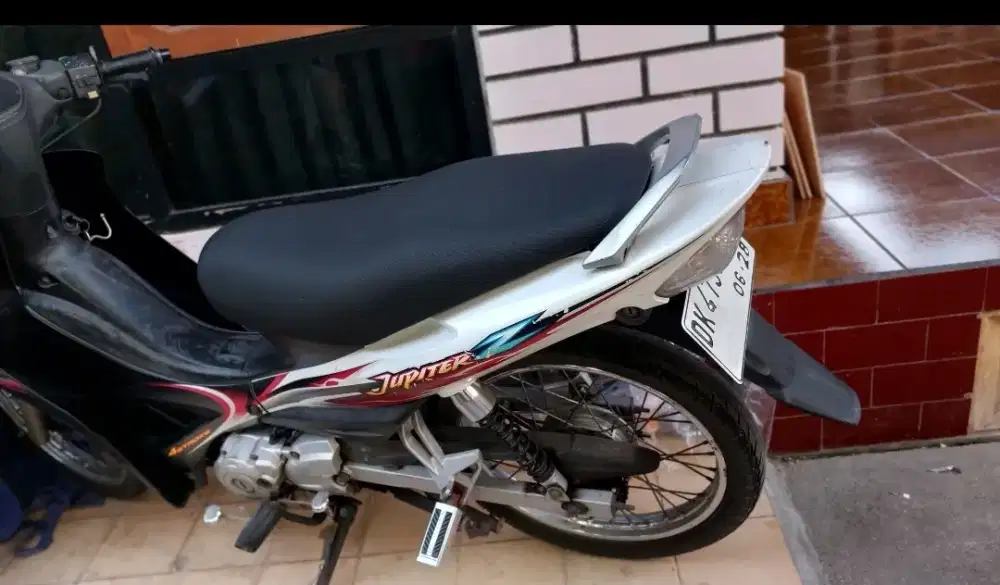 Dijual sepeda Motor tangan 1 th 2006.. 110cc terawat