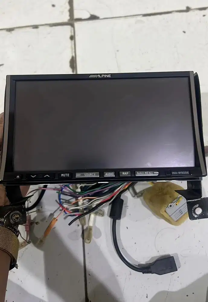 Head Unit Alpine INA-W900E Double DIN GPS Navigation – Original