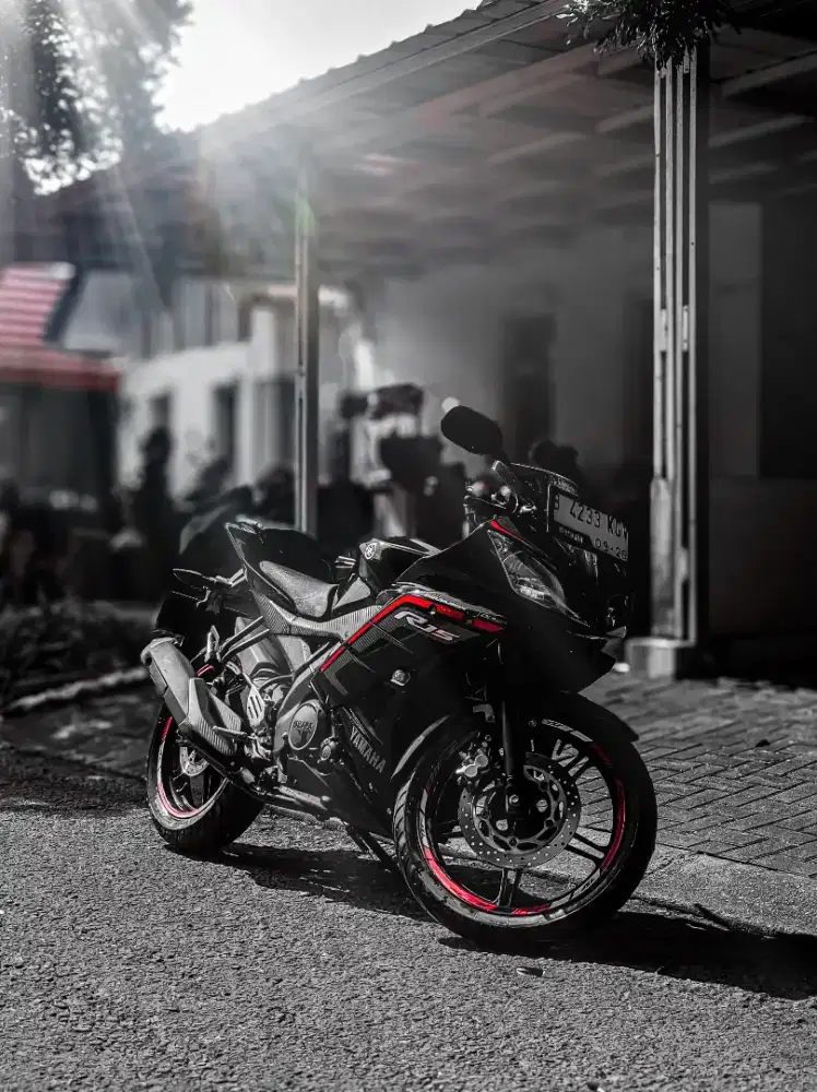 R15 V2 2016 Orisinil - Mesin Halus, Kelistrikan Aman, Pajak Panjang
