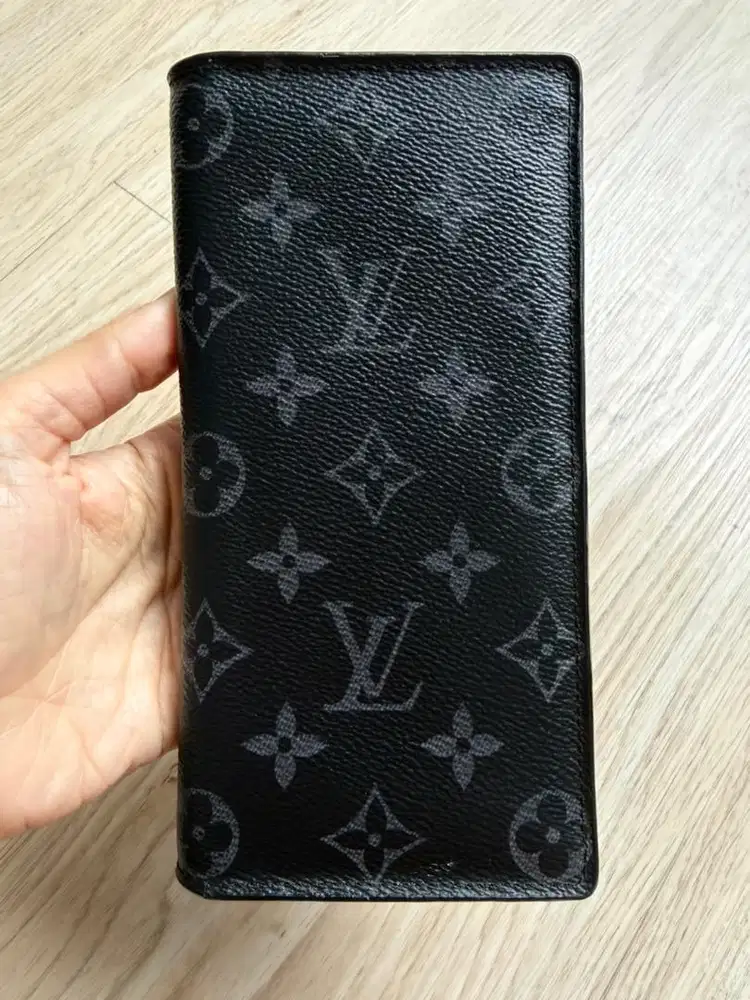Preloved LV wallet monogram