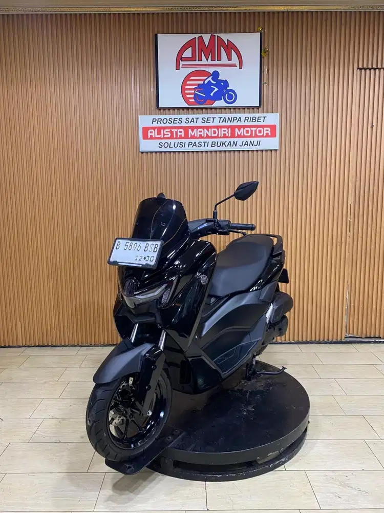 NMAX NEO 2025. ISTIMEWA KM 345. MESIN BODY KAKI2 SEPERTI  BARU. NEGO