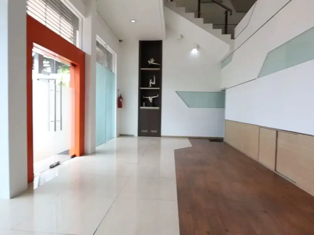 Murah!! Ruang Usaha Lux Daerah Buah Batu BKR, Bandung