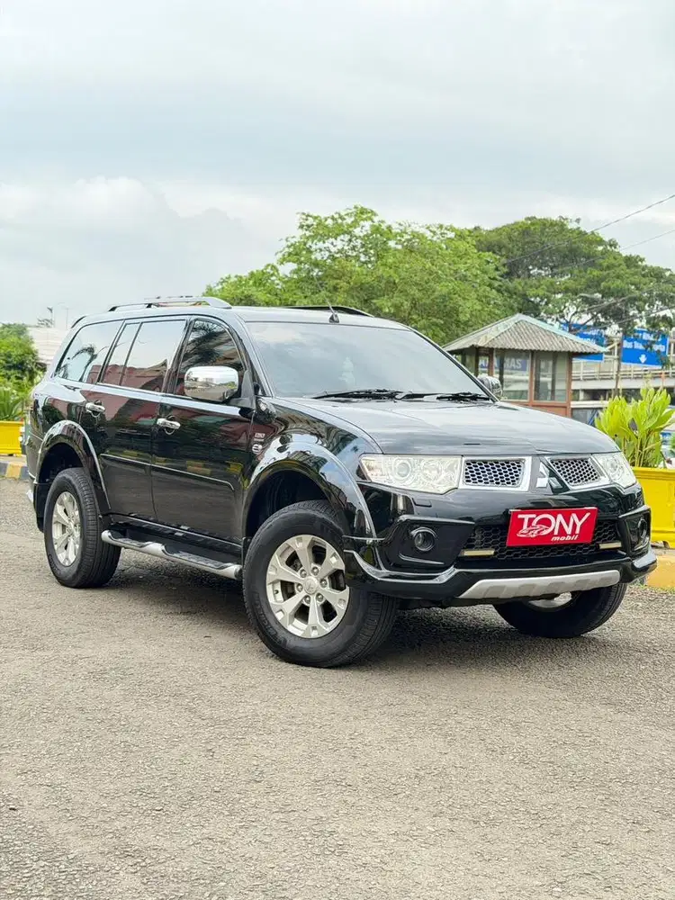 #Tony Mobil# Mitsubishi Pajero Dakar 4x4 AT 2012 Hitam