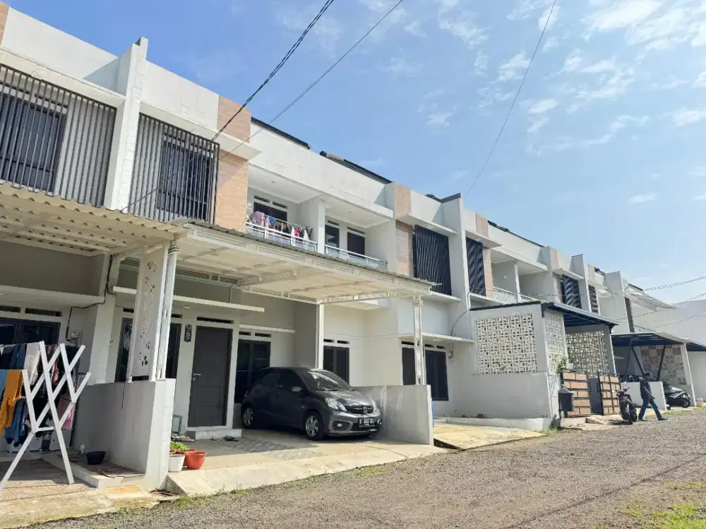 Rumah Over Kredit 2 Lantai Dekat Gerbang Toll Cibubur
