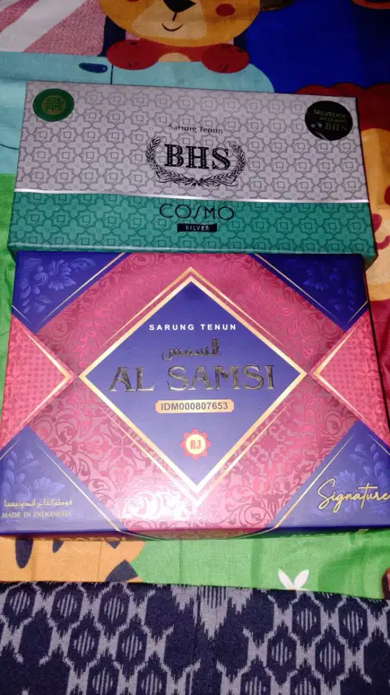 SARUNG BHS COSMO DAN SARUNG AL SAMSI