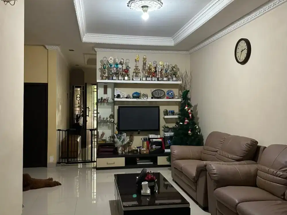 Siap Huni Rumah Meadown Green, Jalan Palem Furnished