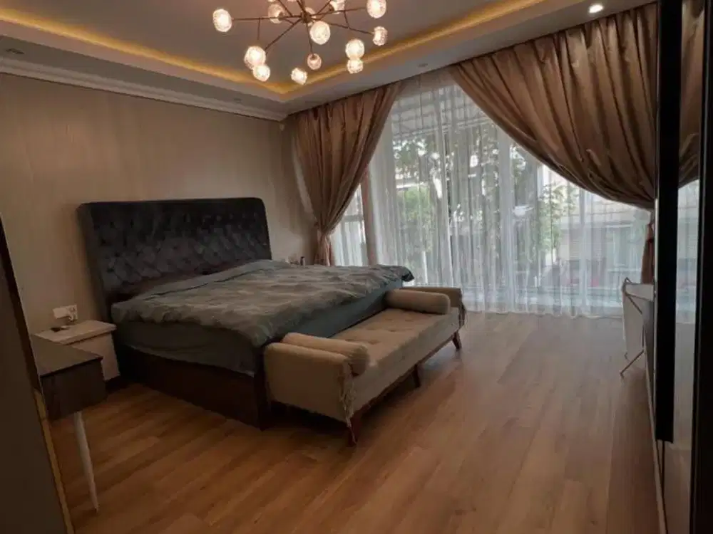 Dijual Rumah 2 Lantai di Puri Mansion Jakarta Barat Siap Huni