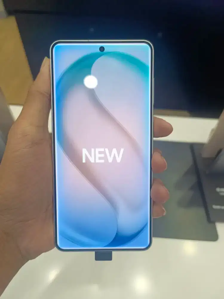 Samsung Galaxy S26+ Tanpa Dp