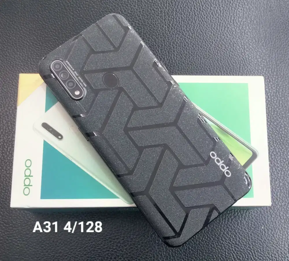 Oppo A31 4/128 black